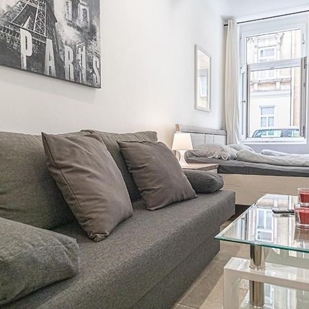 9 Min From City Center - Lovely Studio Near U1 Reumannplatz Vídeň Exteriér fotografie