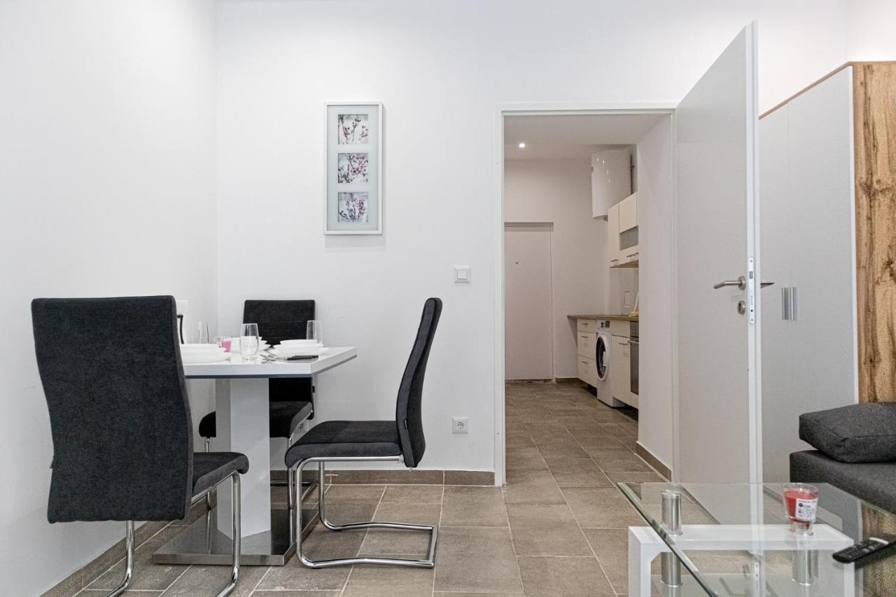 9 Min From City Center - Lovely Studio Near U1 Reumannplatz Vídeň Exteriér fotografie