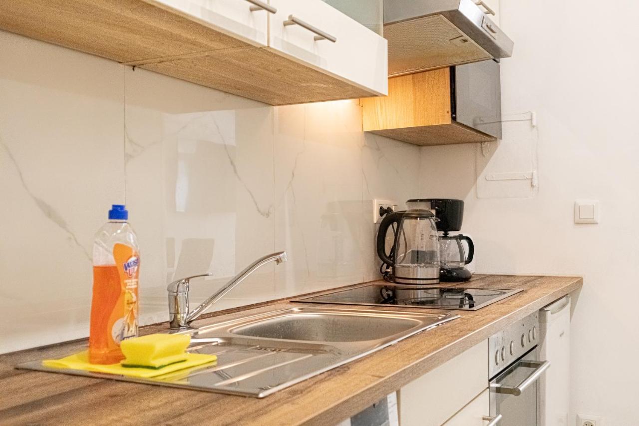9 Min From City Center - Lovely Studio Near U1 Reumannplatz Vídeň Exteriér fotografie